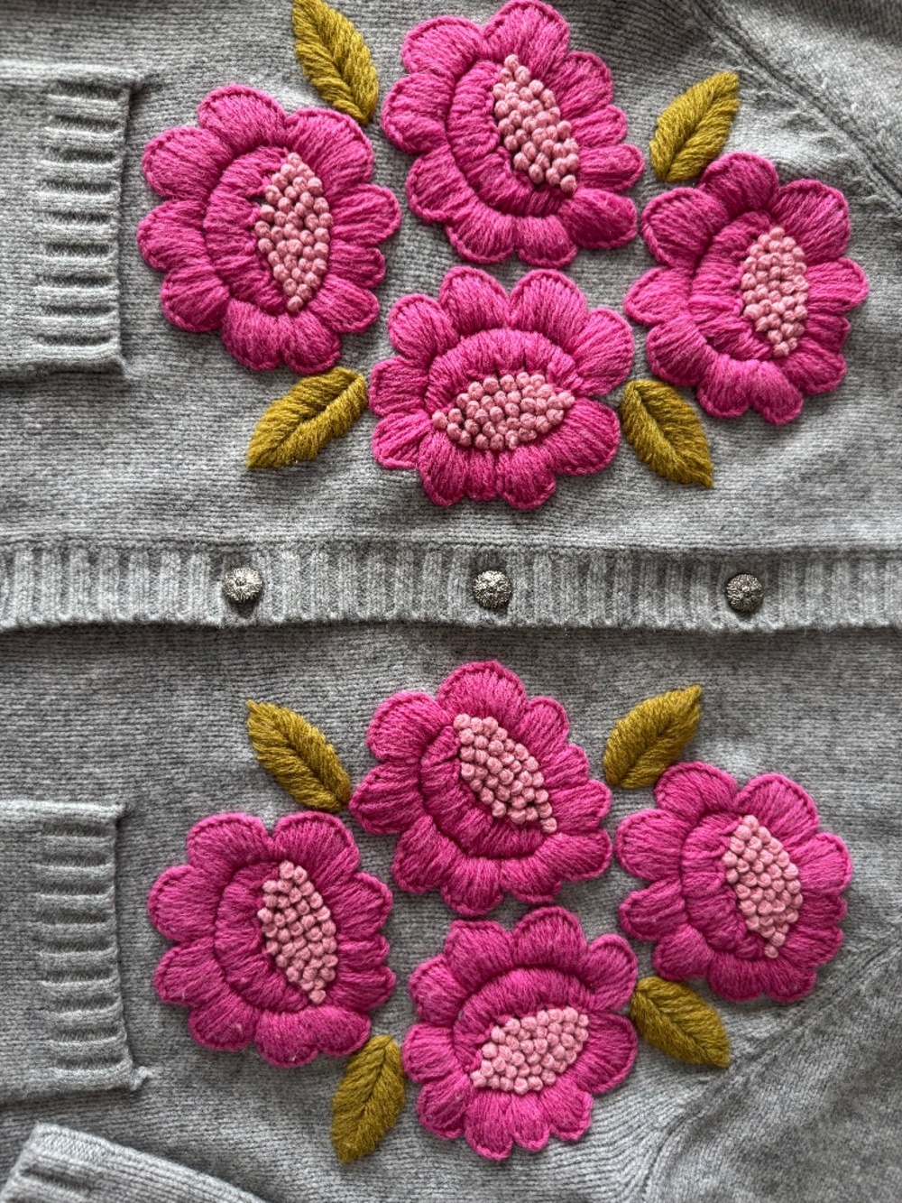 NWT, FRANCES VALENTINE, DARLING PINK EMBROIDERED FLORAL LAMBSWOOL SWEATER - Picture 3 of 12